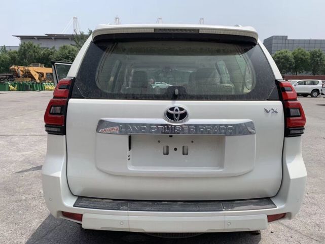 丰田小霸道2021款报价及图片(丰田小霸道2021款报价及图片及价格)