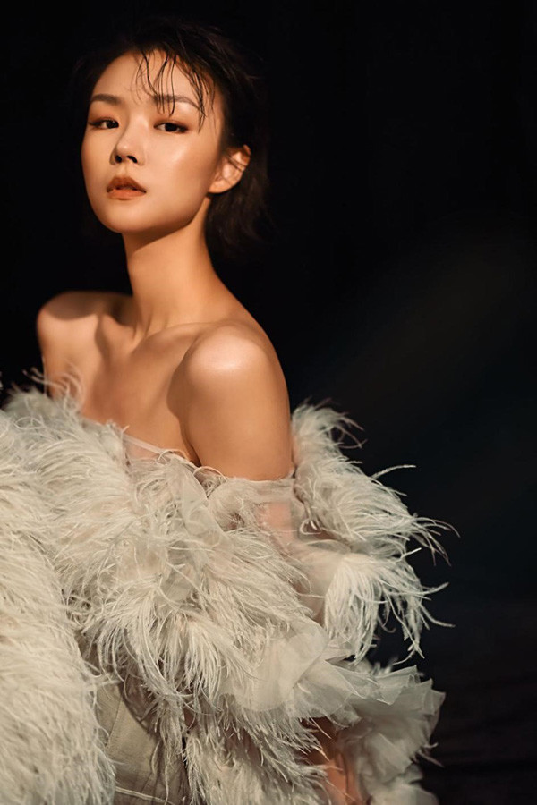 张羽清首张原创单曲入围华歌榜 引全网热议