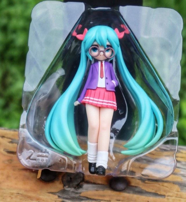 國內首款初音未來盲盒手辦來襲網友啥是盲盒