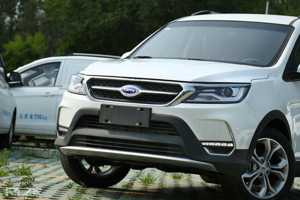 能拉货的自动挡mpv售价7万出头实拍开瑞k60厢货车