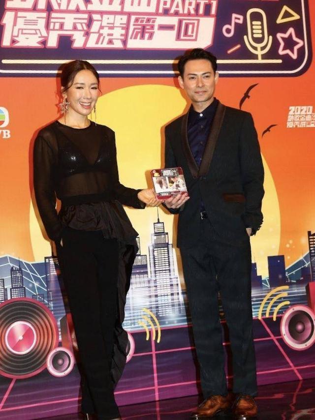 近日,由海俊杰与李施嬅合唱的歌曲《二次缘》获得了《2020劲歌金曲