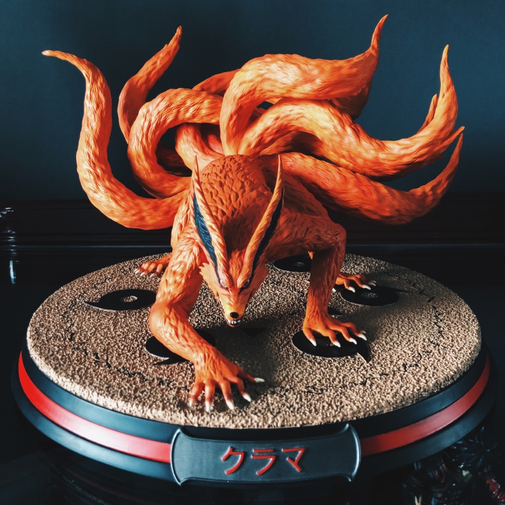 网友晒九尾手办第一只九尾一脸嫌弃的模样第二只霸气十足