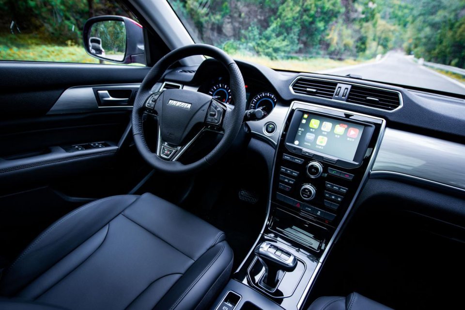 哈弗h2|激情夏日高温礼，年轻人购车就选哈弗H2