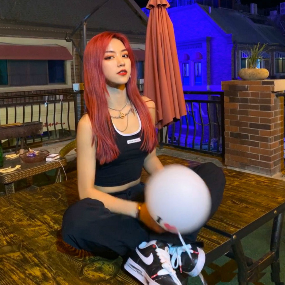 同样都是女网红,为何刀小刀好评如潮,刘思瑶却有人"使劲"黑?原因真实