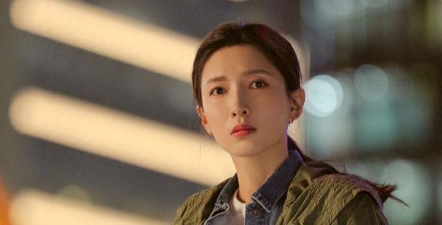 三十而已王漫妮出国并不能帮她脚踏实地