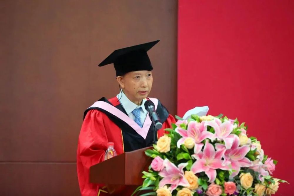 北大中国语言文学系系主任陈晓明:中文人的精神和担当