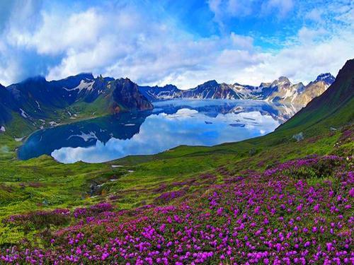 天池|太湖的面积比长白山天池大了250倍，蓄水量却只有其2倍，咋回事
