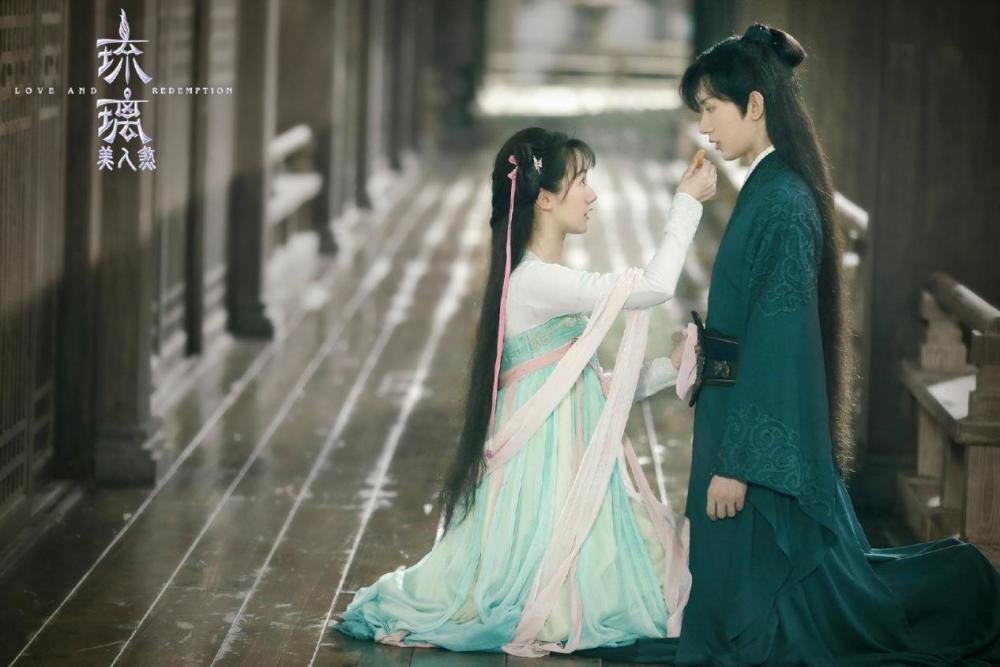 禹司凤|《琉璃》又登上热搜，成毅拿“女主剧本”加戏，袁冰妍造型似杨紫