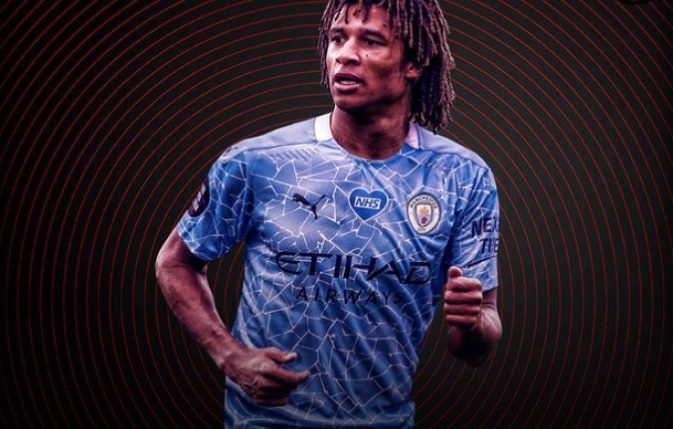 阿克谈接到曼城想让其加盟的电话:我掐了一下自己,这是真的吗_腾讯新