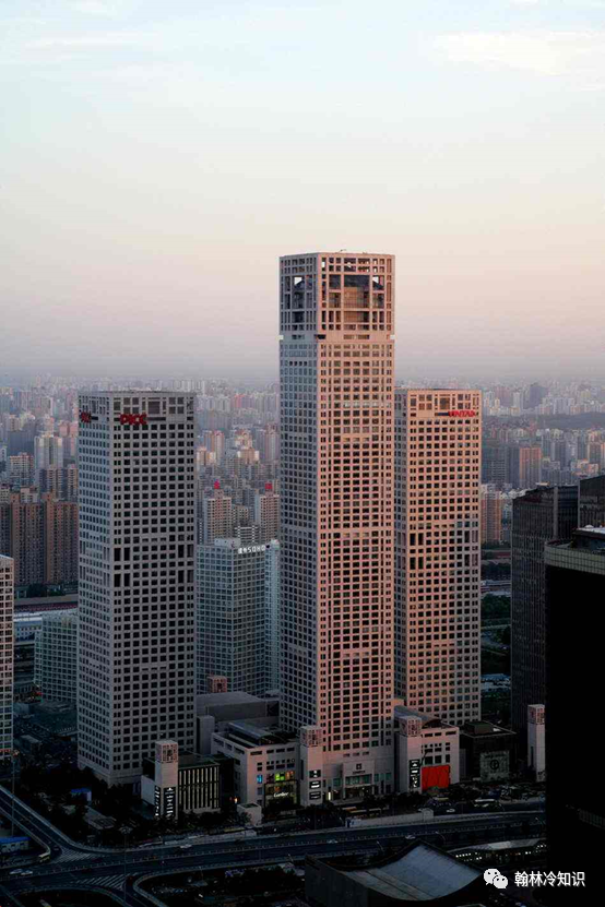 4),京广中心(207.9),京城大厦(183),名人广场(168),华贸中心a座(168).