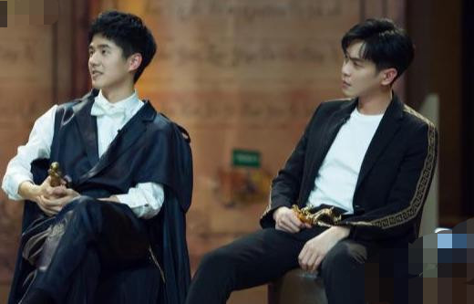 刘昊然张若昀互相炫耀的日常,其实是张若昀坑昊然弟弟的日常