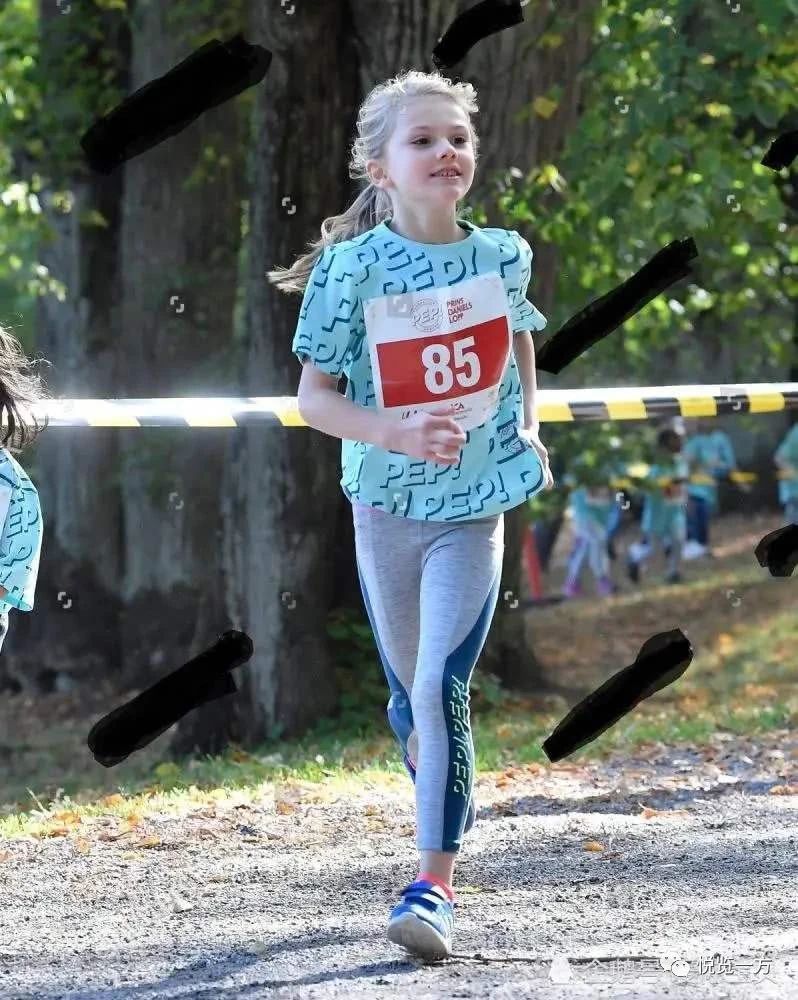 瑞典第二顺位继承人埃斯特拉小公主的童真童趣她是有多舒展