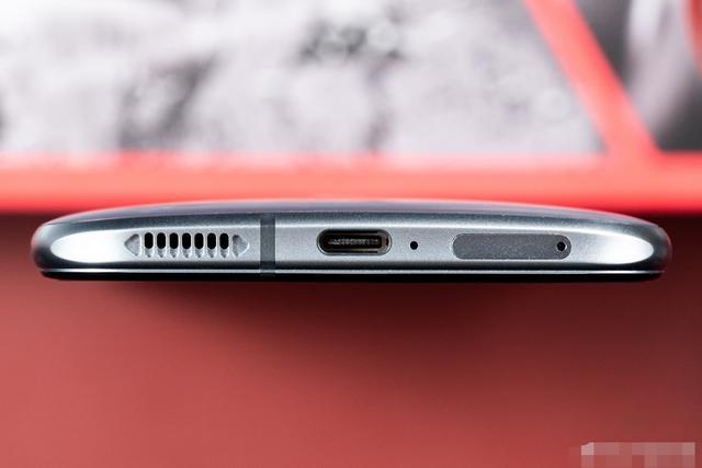 为游戏而生!红魔5s:144hz 超强散热系统 55w