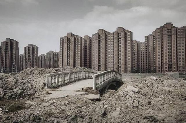 10年后,房子,车子可能烂大街,2样东西或许"千金难求"