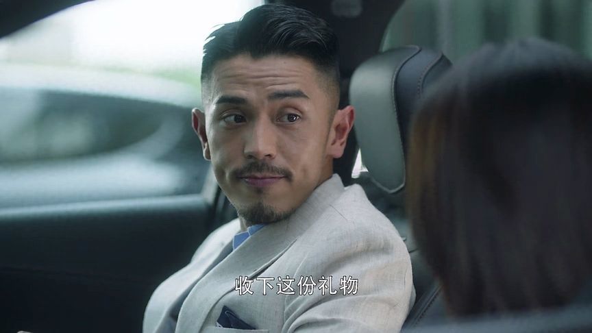 林有有|《三十而已》：如果林有有和梁正贤恋爱是什么情况？网友脑洞大开