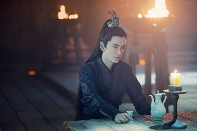 琉璃火热开播邪性少年黄宥明霸道上线