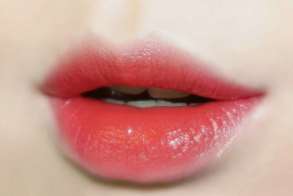 塔罗占卜4个嘴唇哪个最好看测你后半生的婚姻是否稳固