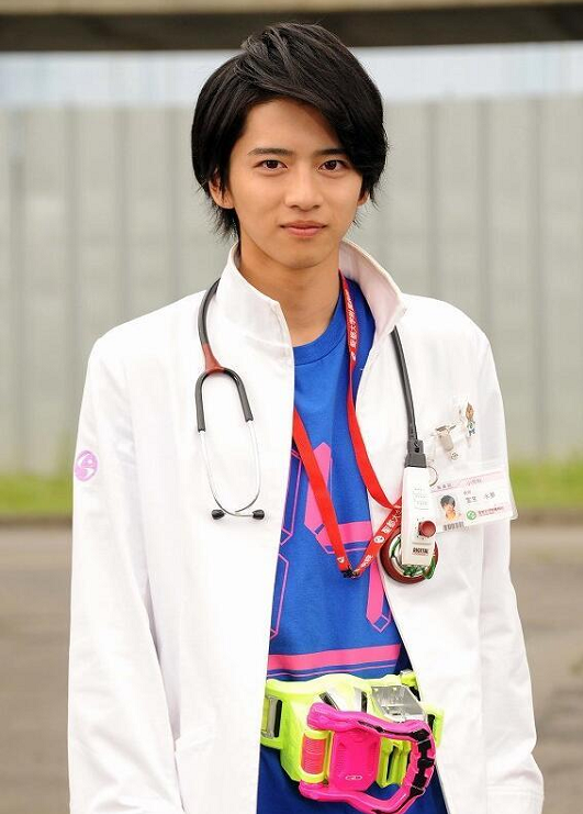 假面骑士演员饭岛宽骑感染病毒入院无敌的玩家倒下了