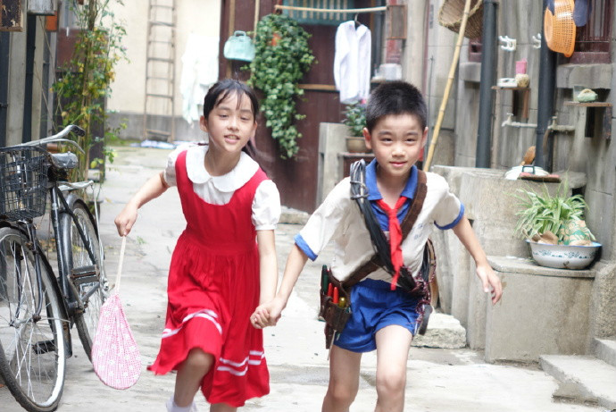 我和我的家乡|张艺谋《我和我的家乡》阵容曝光，一线导演戏骨级演员，喜剧无疑