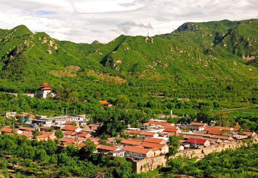 康陵村|在京郊十三陵景区内有一个小村庄 能品尝最正宗的春饼