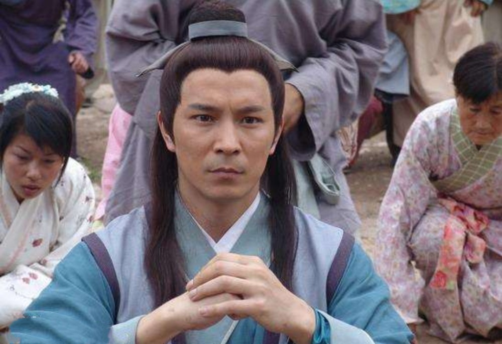 倚天屠龙记后期的宋青书能不能打得过张无忌