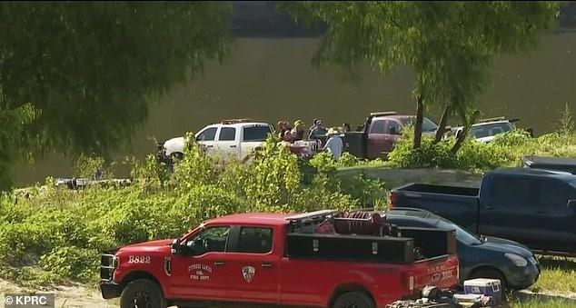 美国|美国表兄弟不会游泳，跳河救陌生女孩被淹死，女孩却被其父亲救起