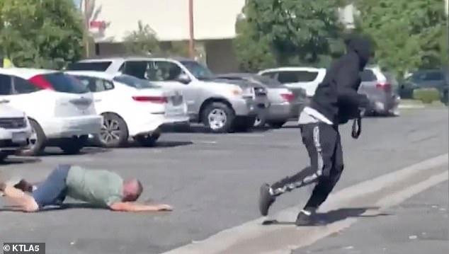 美国_社会|美国男子因疫情被迫卖房，刚从银行取出140万毕生积蓄就被抢劫