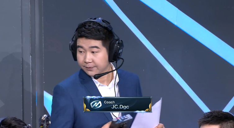 ag教练dgc的最全消息!你配当教练?