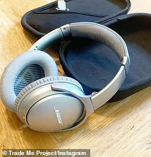 苹果|女子在网上以物换物，用一枚发夹最终换回一台苹果笔记本电脑