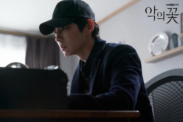 三十而已|只要我换剧换得够快，《三十而已》大结局就虐不到我