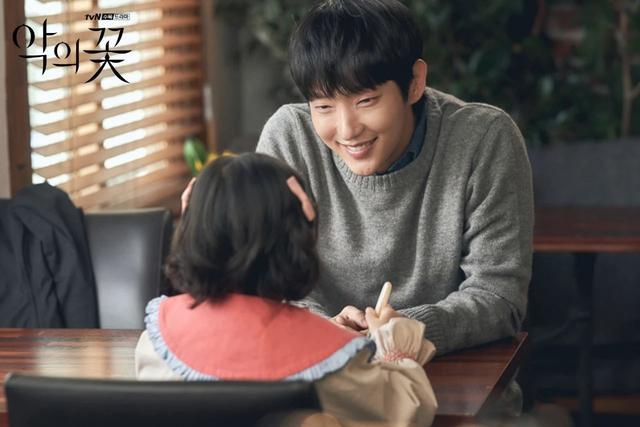 三十而已|只要我换剧换得够快，《三十而已》大结局就虐不到我