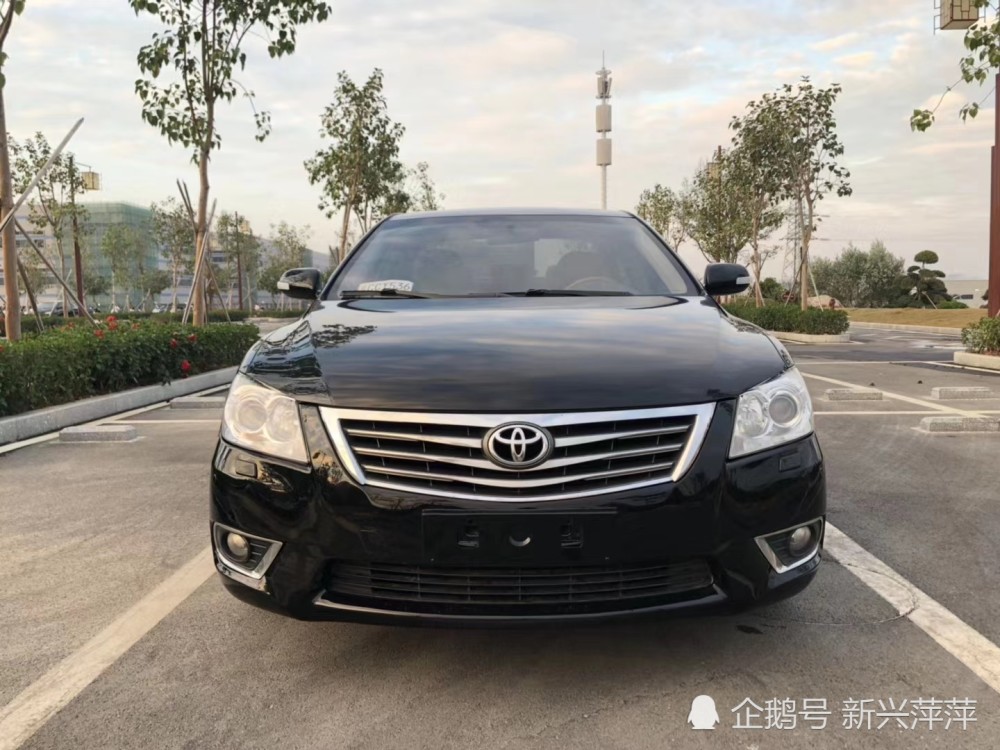 分享一组车子图片2010年凯美瑞24g高配豪华版