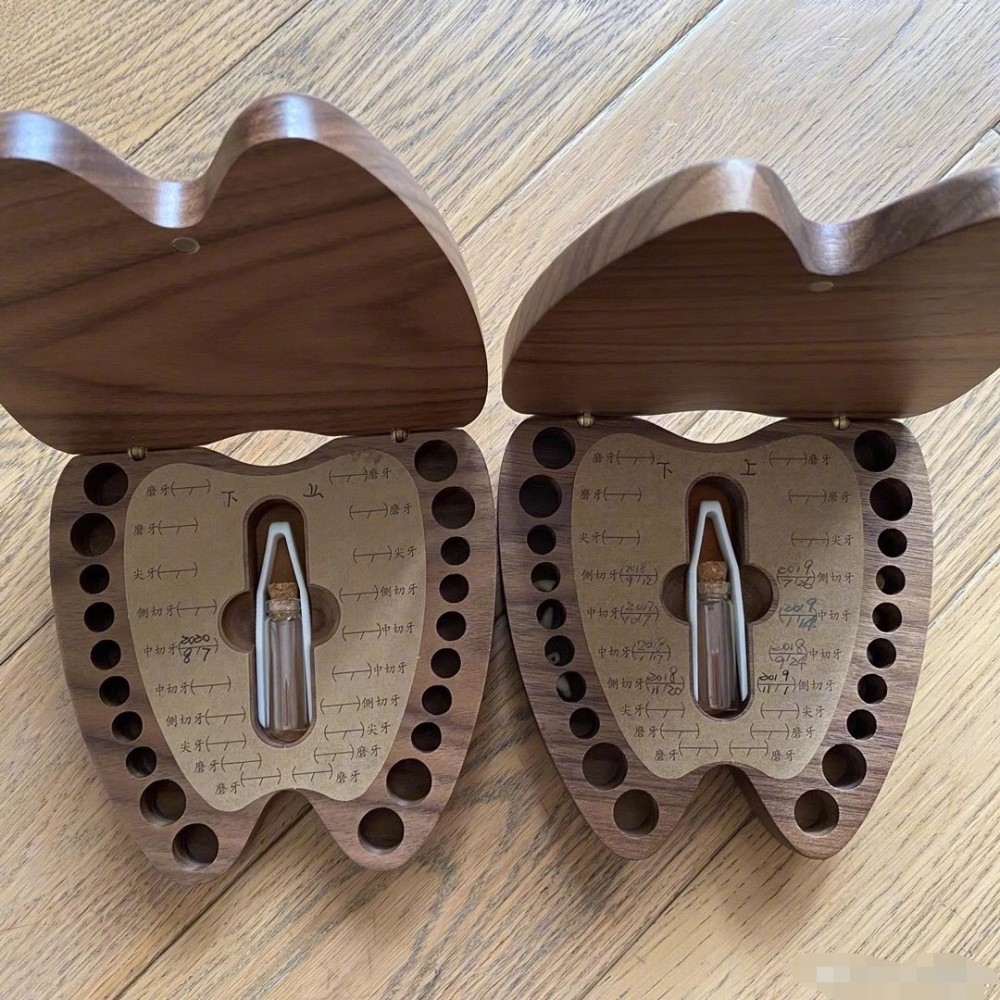 孙俪|邓超羡慕女儿的装牙宝盒，喊话想找回自己的乳牙，网友：直接拔一颗