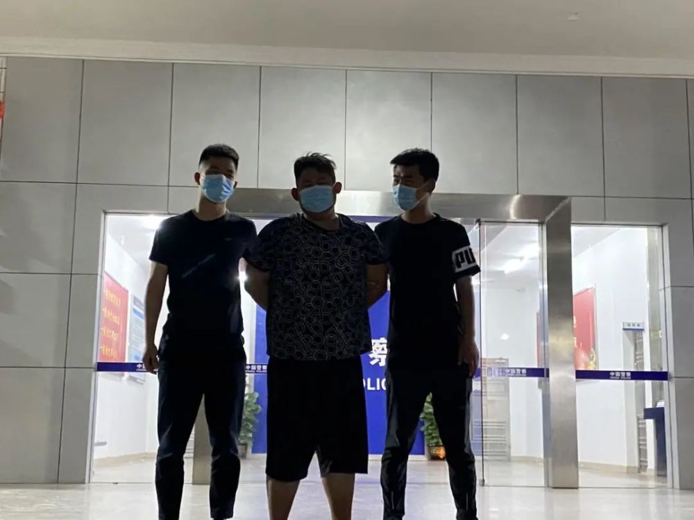 网恋|网恋吗？抠脚大汉那种……