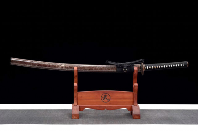 精品三枚合夹钢武士刀-虎啸山林