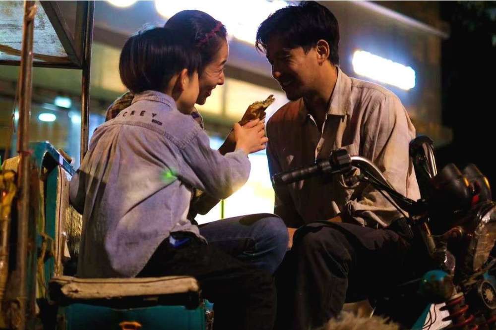 三十而已贾顺治柳珊出演煎饼摊夫妻以为是群演谁知来头不小