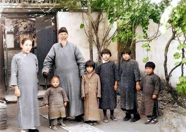 齐白石|她17岁嫁56岁齐白石，为他甘愿埋没才华，因难产去世时，他已83岁