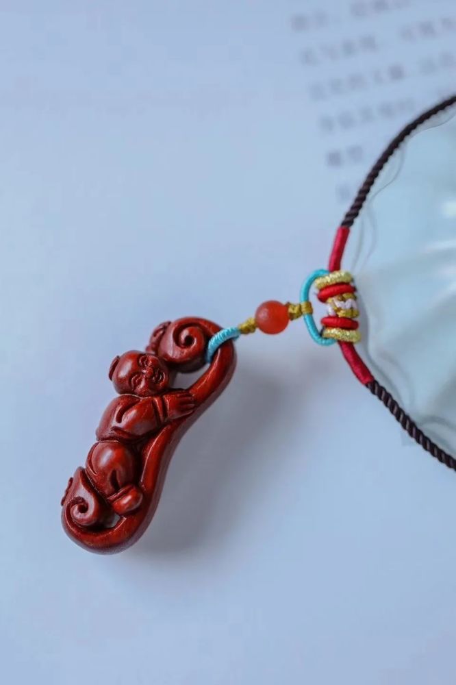 小叶紫檀|想要小叶紫檀盘出好包浆，这几件事情绝对不能做！