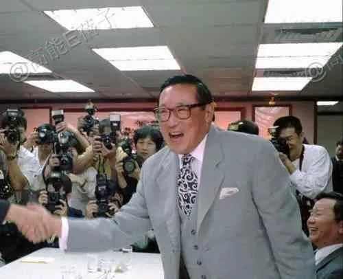 林有有|一个比顾佳还厉害的女人，让3个”小三“惨败出局，独占70亿遗产