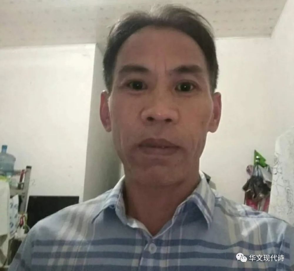 作者简介:孙春鹏,笔名轻轻,教师,野生放养现代诗歌练