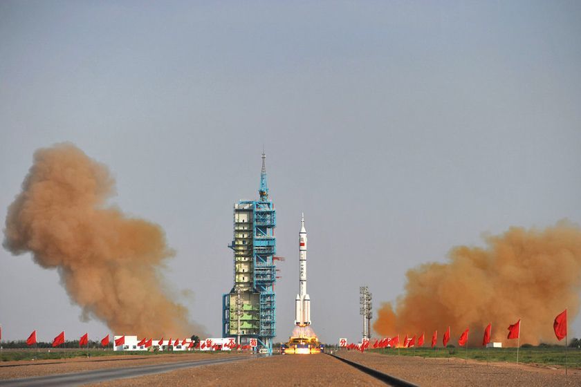 太空|最“不务正业”的航天飞机，这个重复烧钱的项目，因何而起？