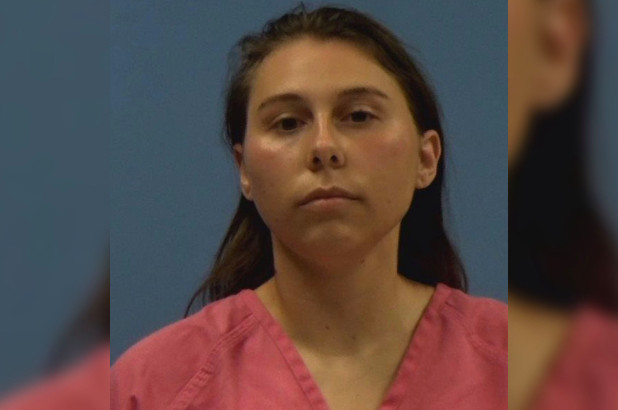 海丽|23岁女老师刚入职就和15岁男生恋爱，将面临20年监禁