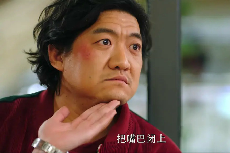 王胖子虽然没有因此怪罪飘飘,甚至有了和对方撇清关系