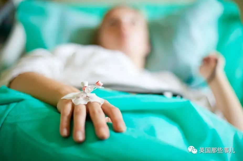 丈夫|妻子确诊卵巢癌，丈夫被气到离家出走：“她再也不能生娃了！”