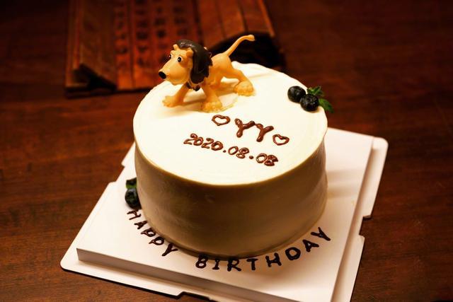 陈思诚|与美女同行后，陈思诚公开为佟丽娅庆生，岳父佟吉生点赞力证两人恩爱如初