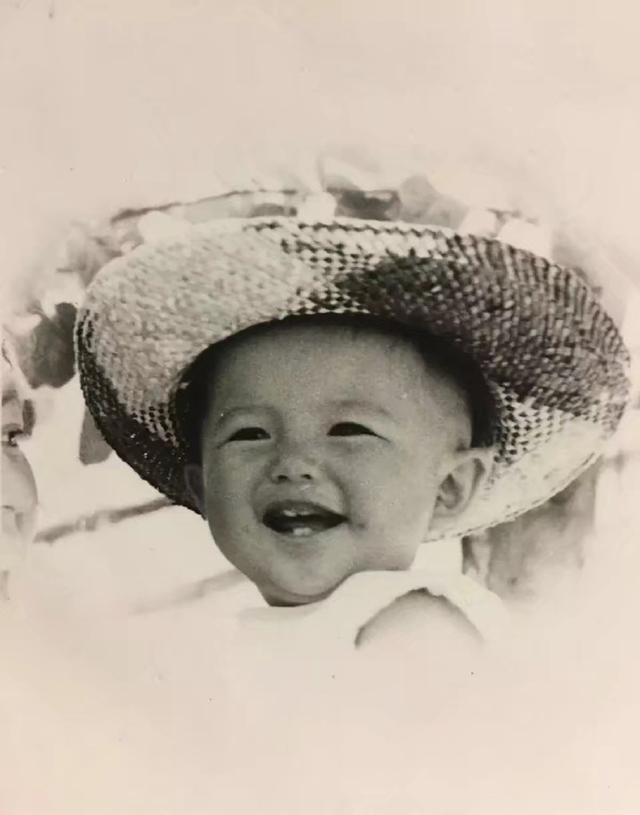 陈思诚|与美女同行后，陈思诚公开为佟丽娅庆生，岳父佟吉生点赞力证两人恩爱如初