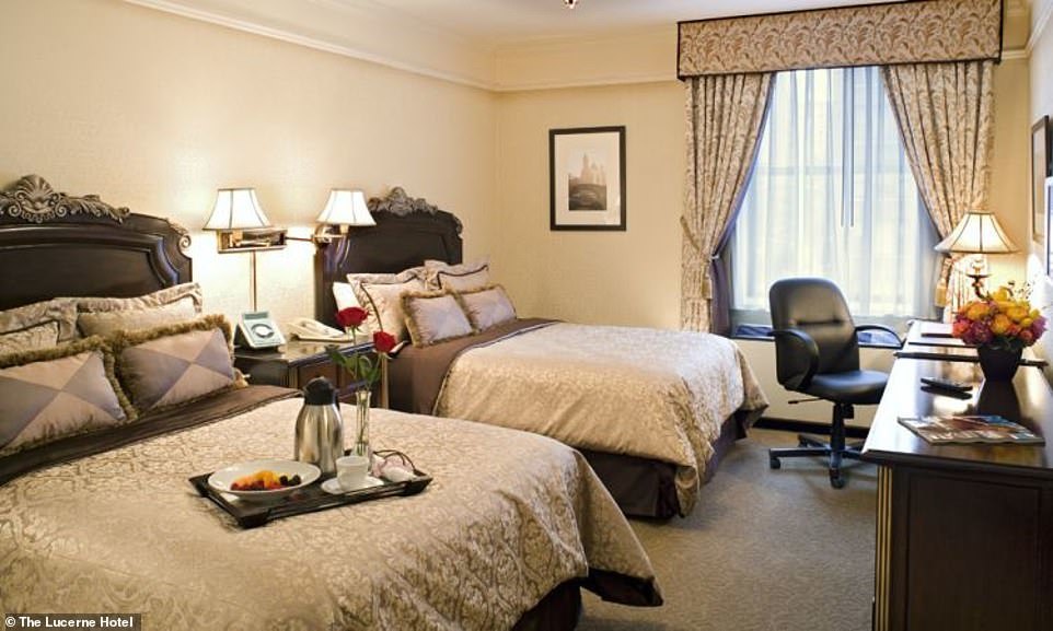 纽约州|纽约富裕优雅的上西区，被犯罪吸毒者占领，街头小便席地而睡