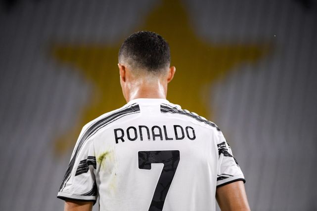 观点-尤文和萨里根本配不上c罗!想夺第6个欧冠,总裁只能离开