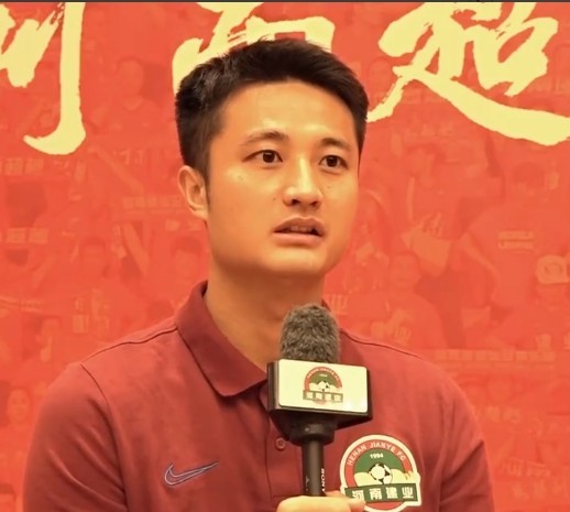 杨阔：回归赛场的一刻兴奋又紧张 多拉多为我树立了榜样_腾讯新闻