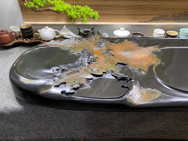 雕刻|把“万里长城”雕刻在石头茶盘上，太震撼了，这才是真正的手艺人
